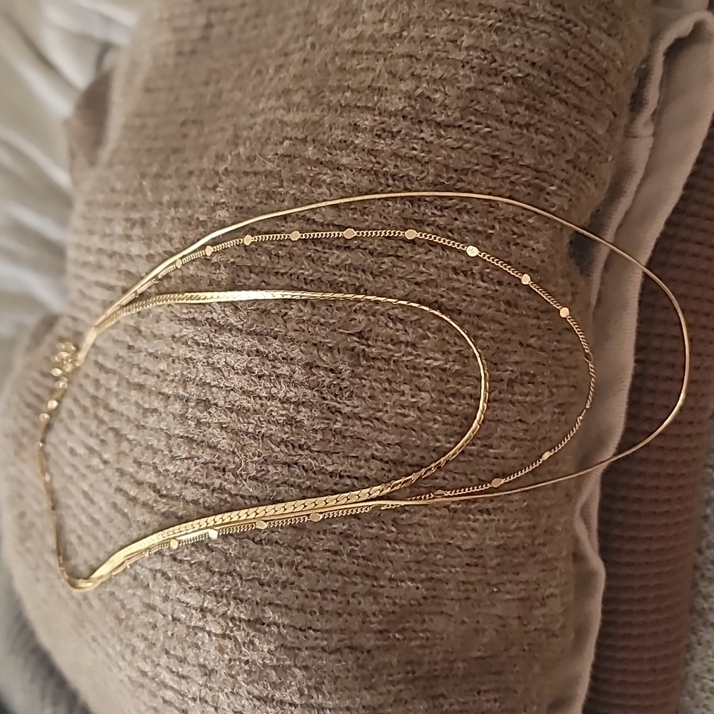 Layered necklace